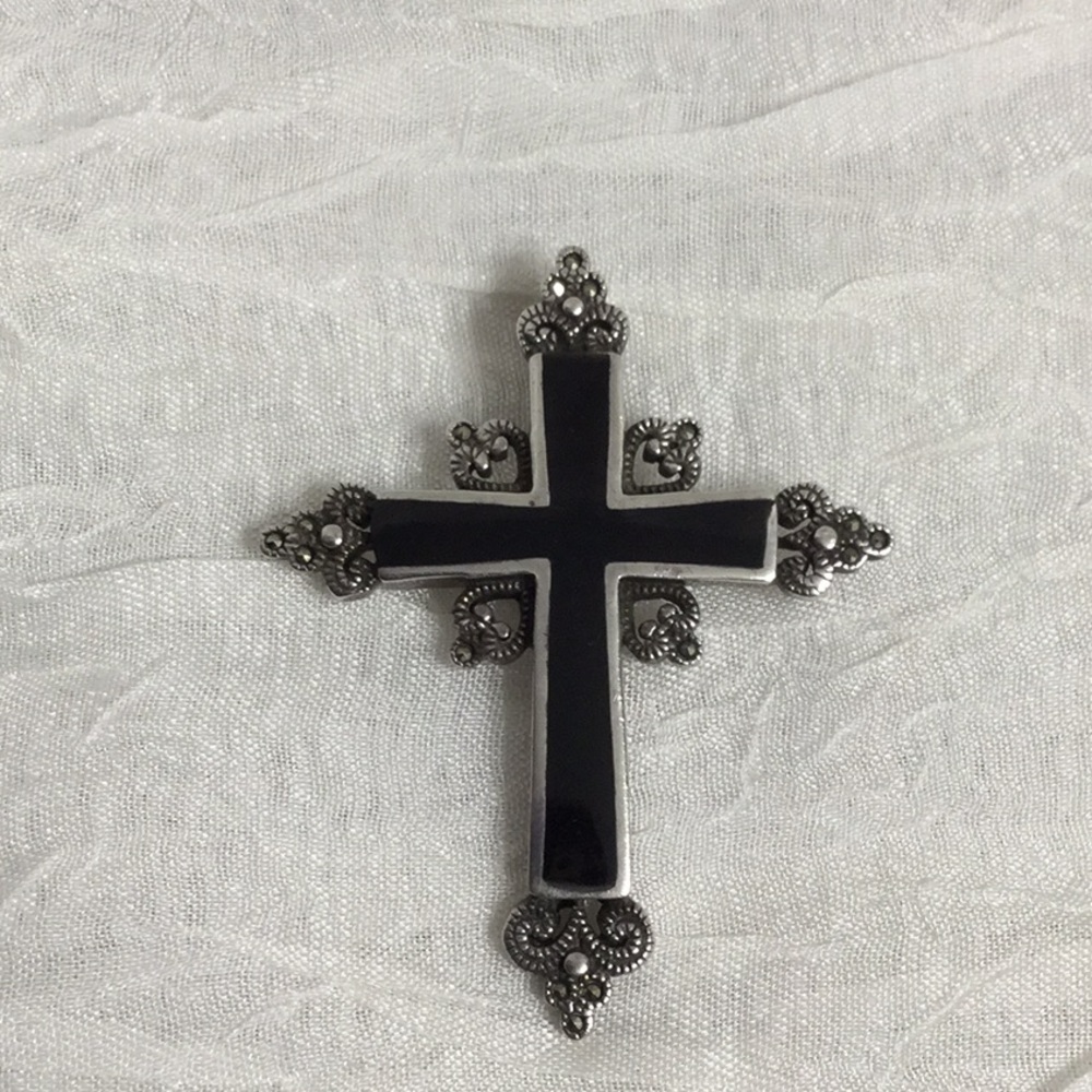 Silver, Onyx and Marcasite Pendant